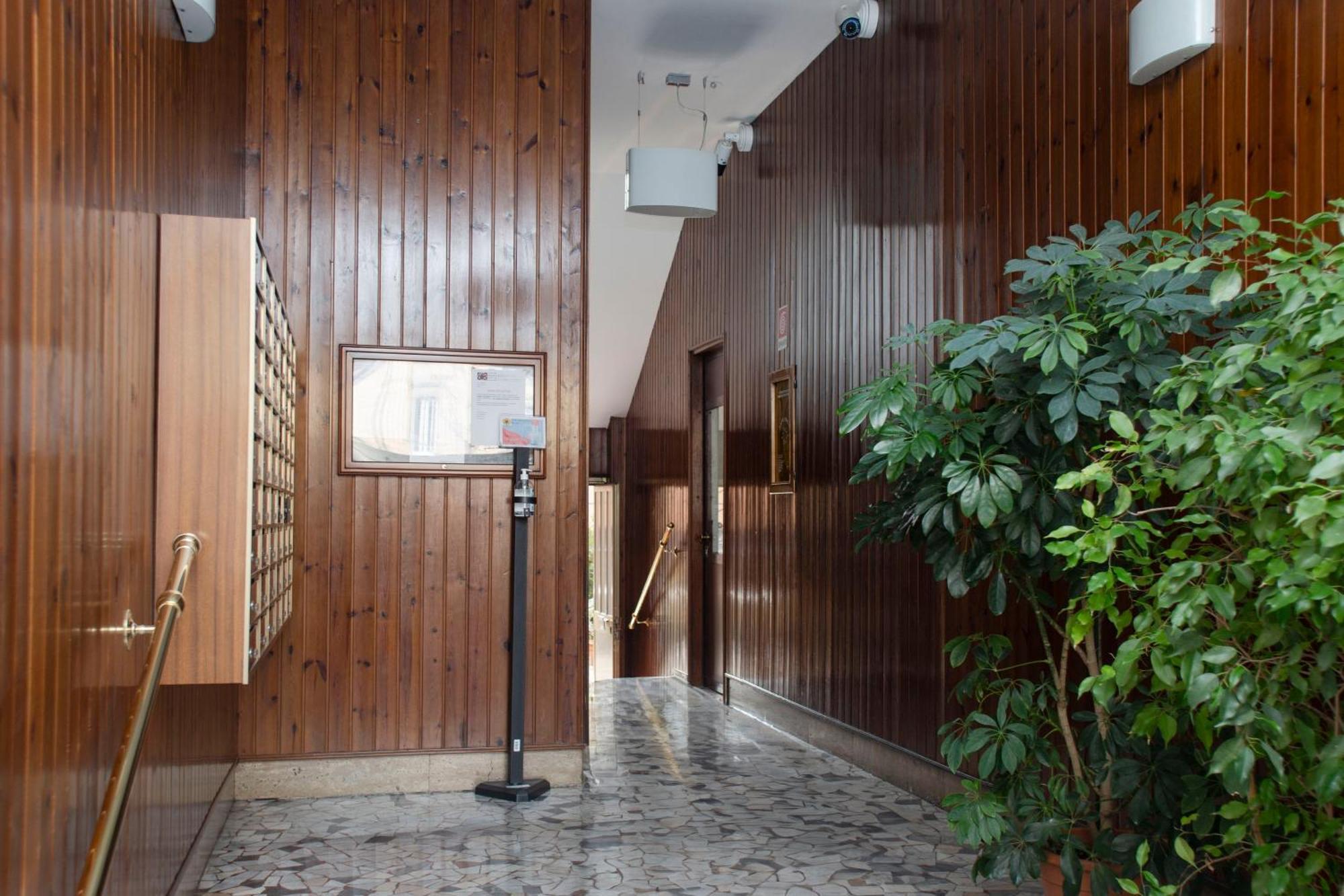 Gambara Urban Flat - Stylish And Next To Metro Mailand